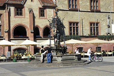 Göttingen GänselieselBrunnen Markt (Bilder)